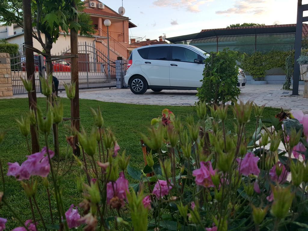 Apartments & Studio Matan Rovinj Zewnętrze zdjęcie